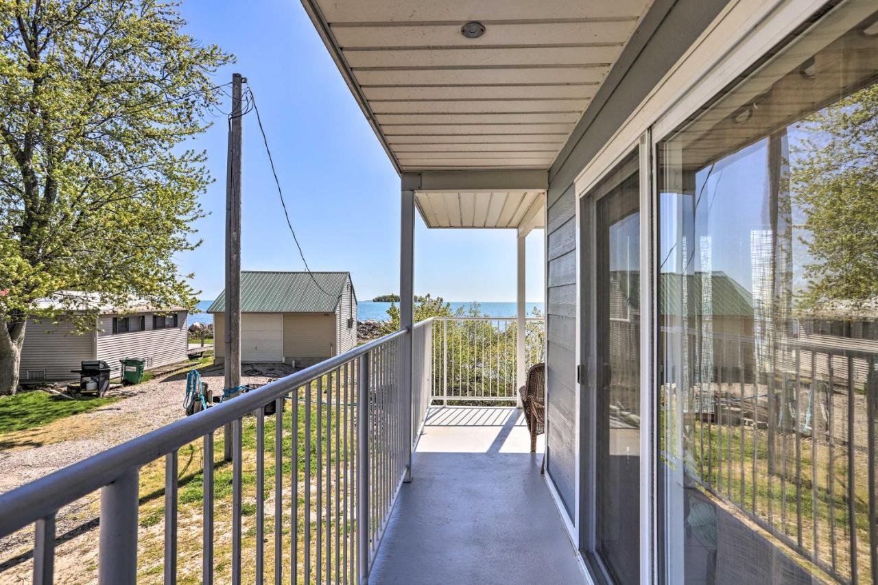 Waterfront Bass Island Retreat With Balcony And Tv Apartment Put-in-Bay Exterior foto