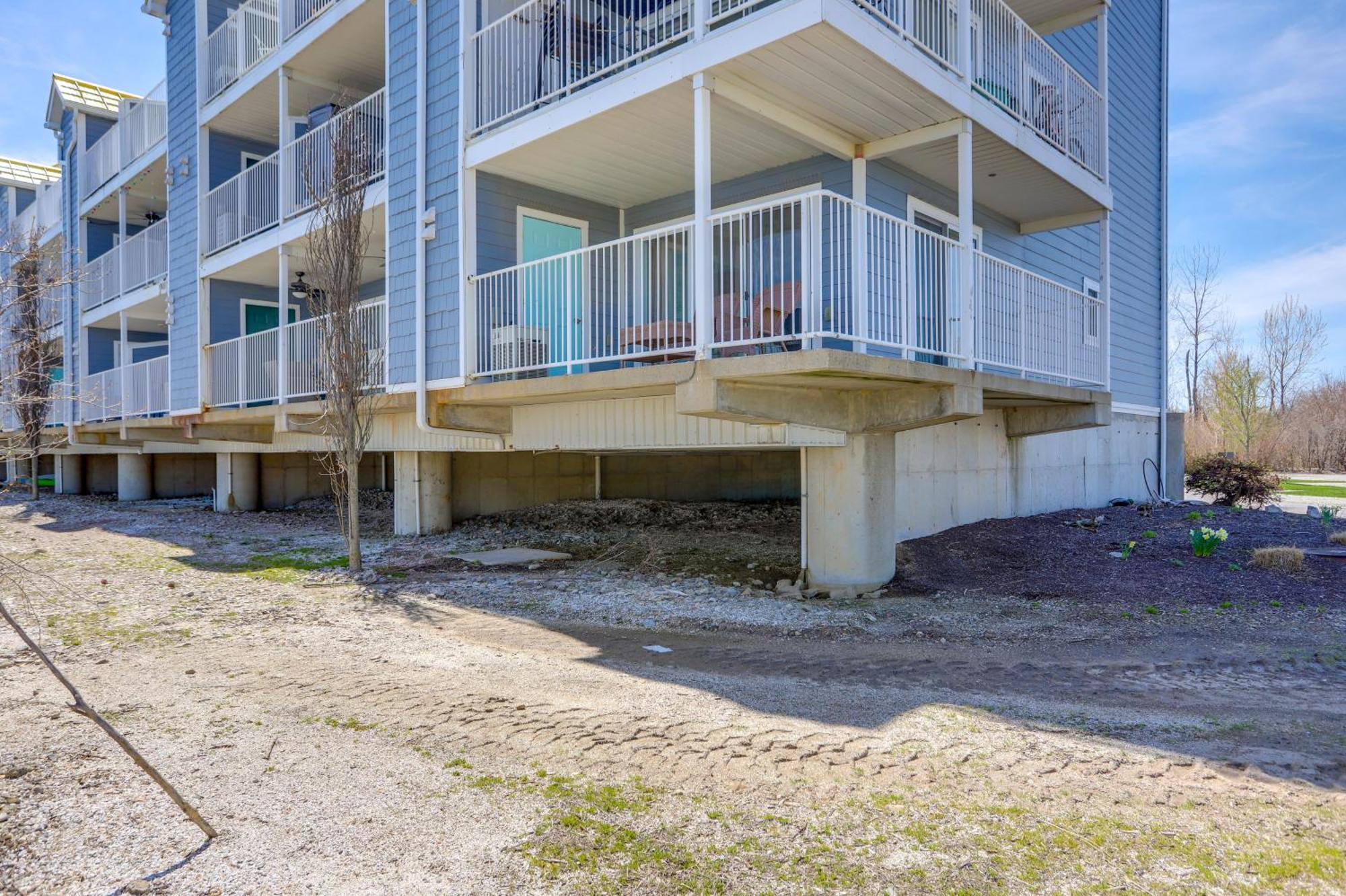 Waterfront Bass Island Retreat With Balcony And Tv Apartment Put-in-Bay Exterior foto
